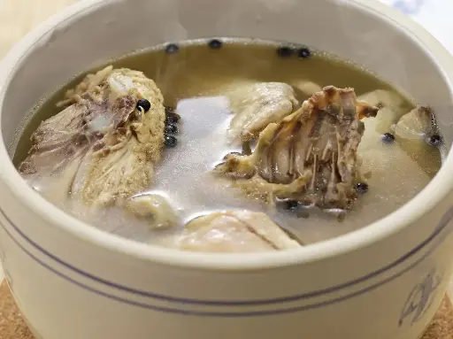 Mo Keung Herbal Chicken Soup